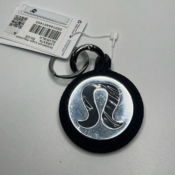 NWT lululemon Logo Keychain - black/ silver - Picture 3 of 6